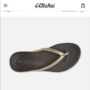 Olukia women’s sandals